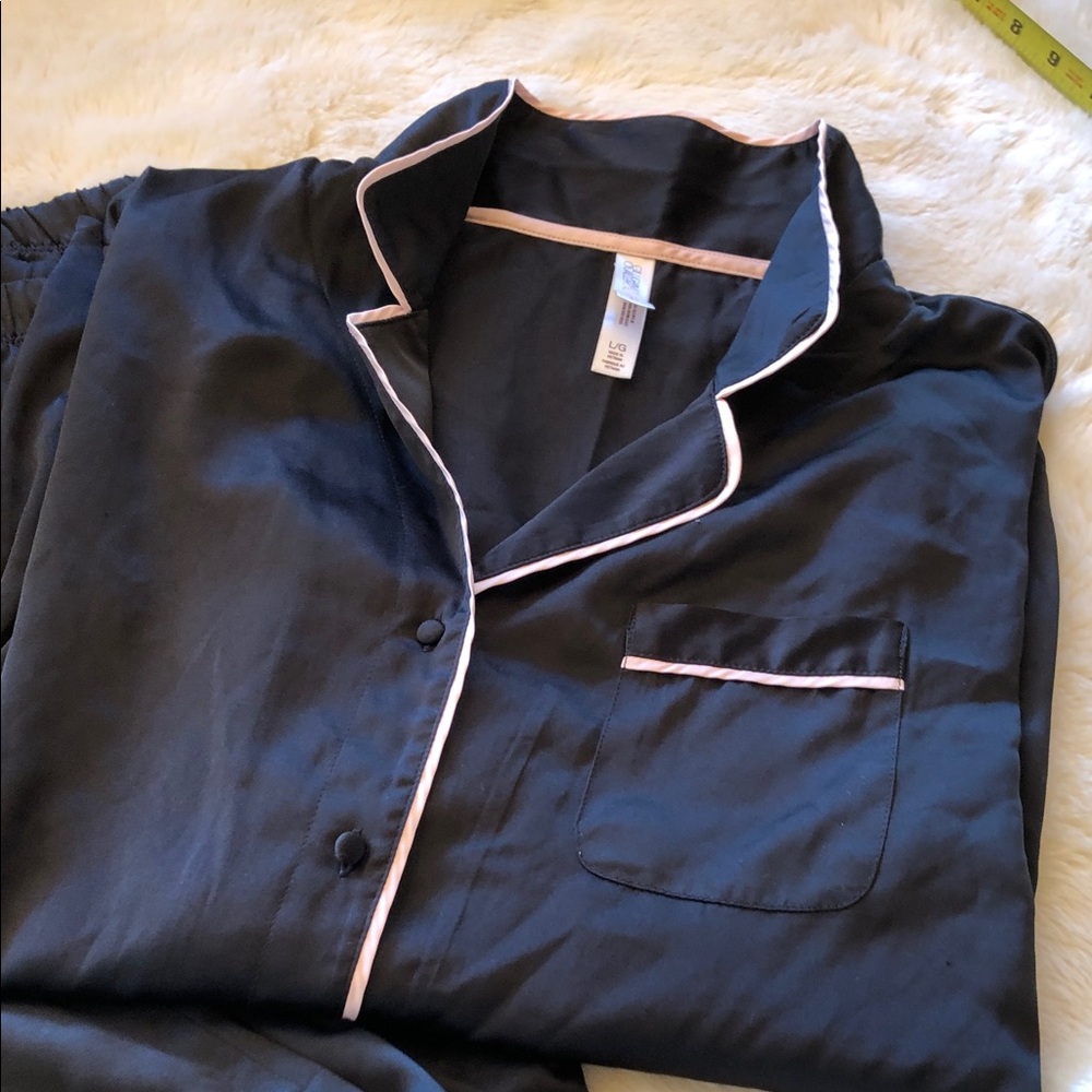 Gilligan & O'Malley Black Pajama Set with Pink Accents